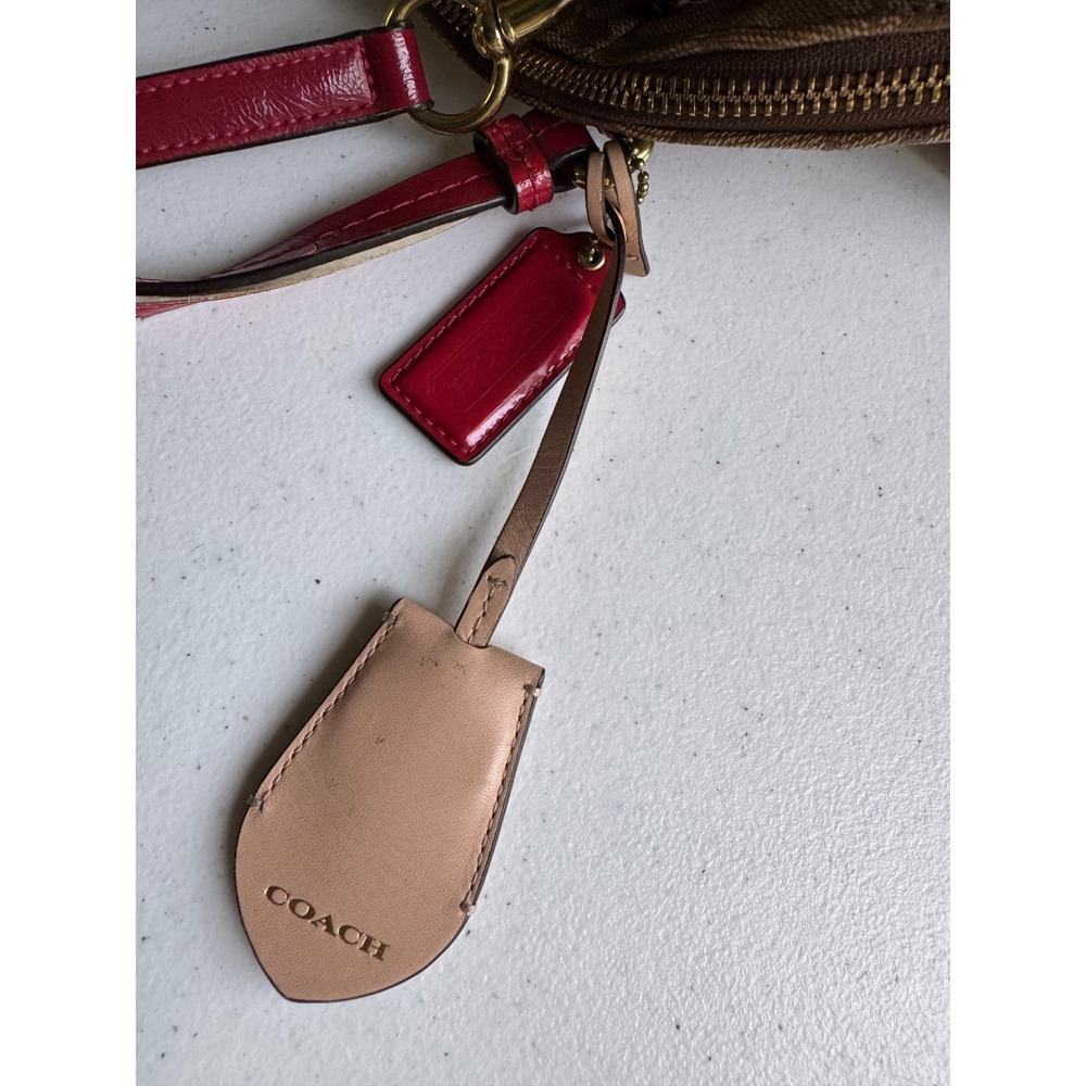 Coach purse - Picture 11 of 16
